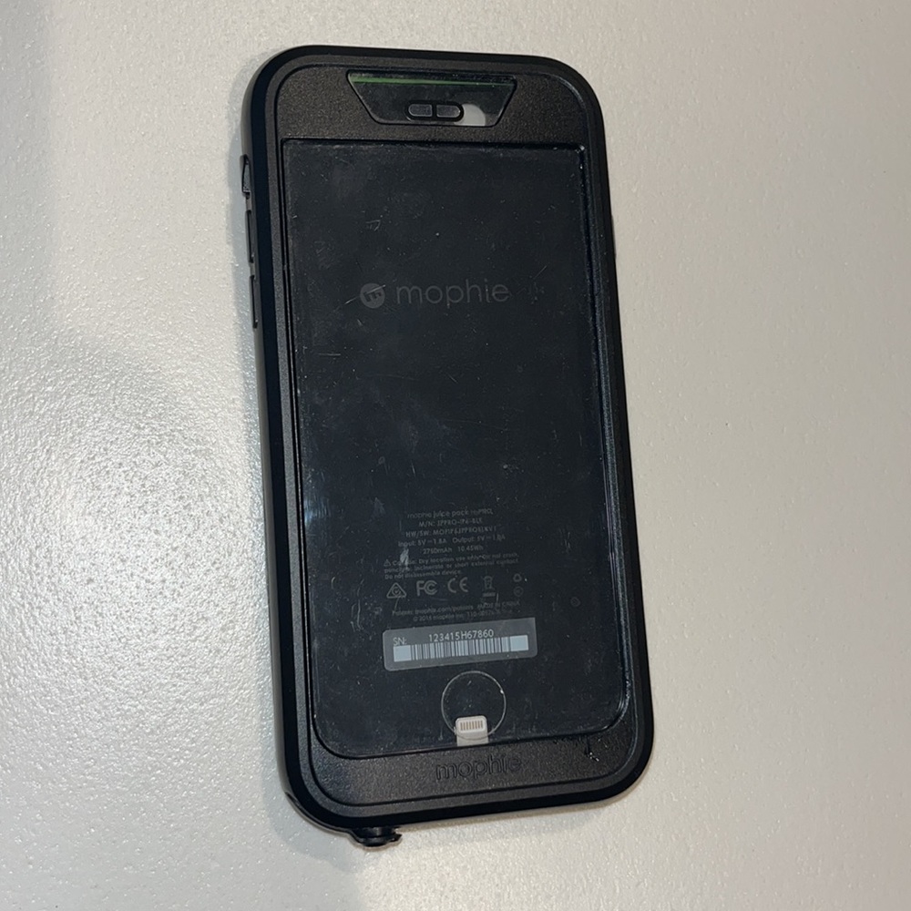 Hard plastic Mophie charging case for iPhone 6